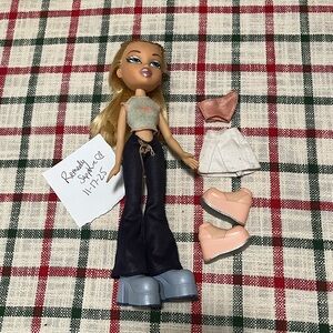 Bratz Flaunt It Cloe 2002